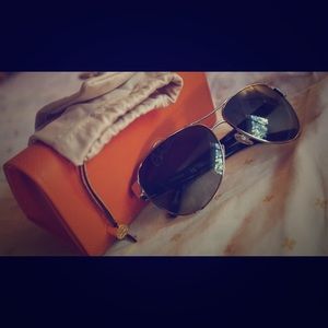 Tory Burch blue gradient aviator sunglasses